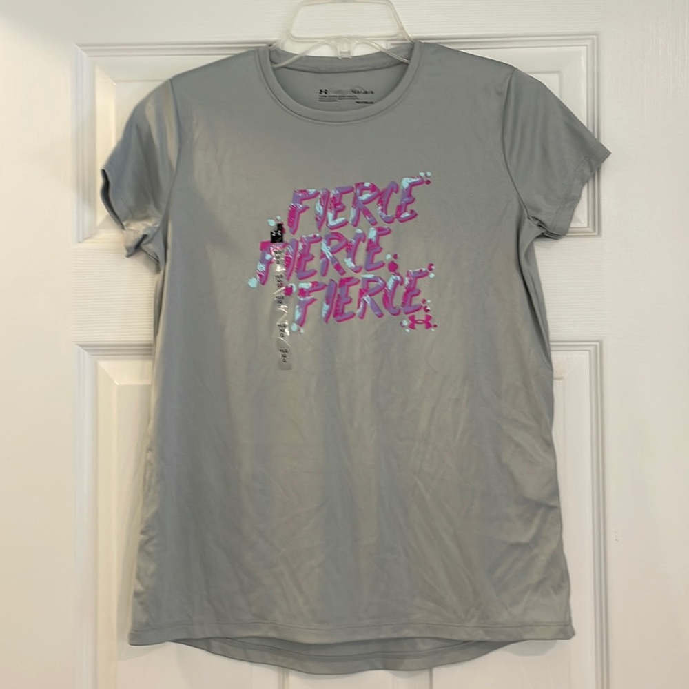 NWT Girls Under Armour shirt sleeve shirt FIERCE